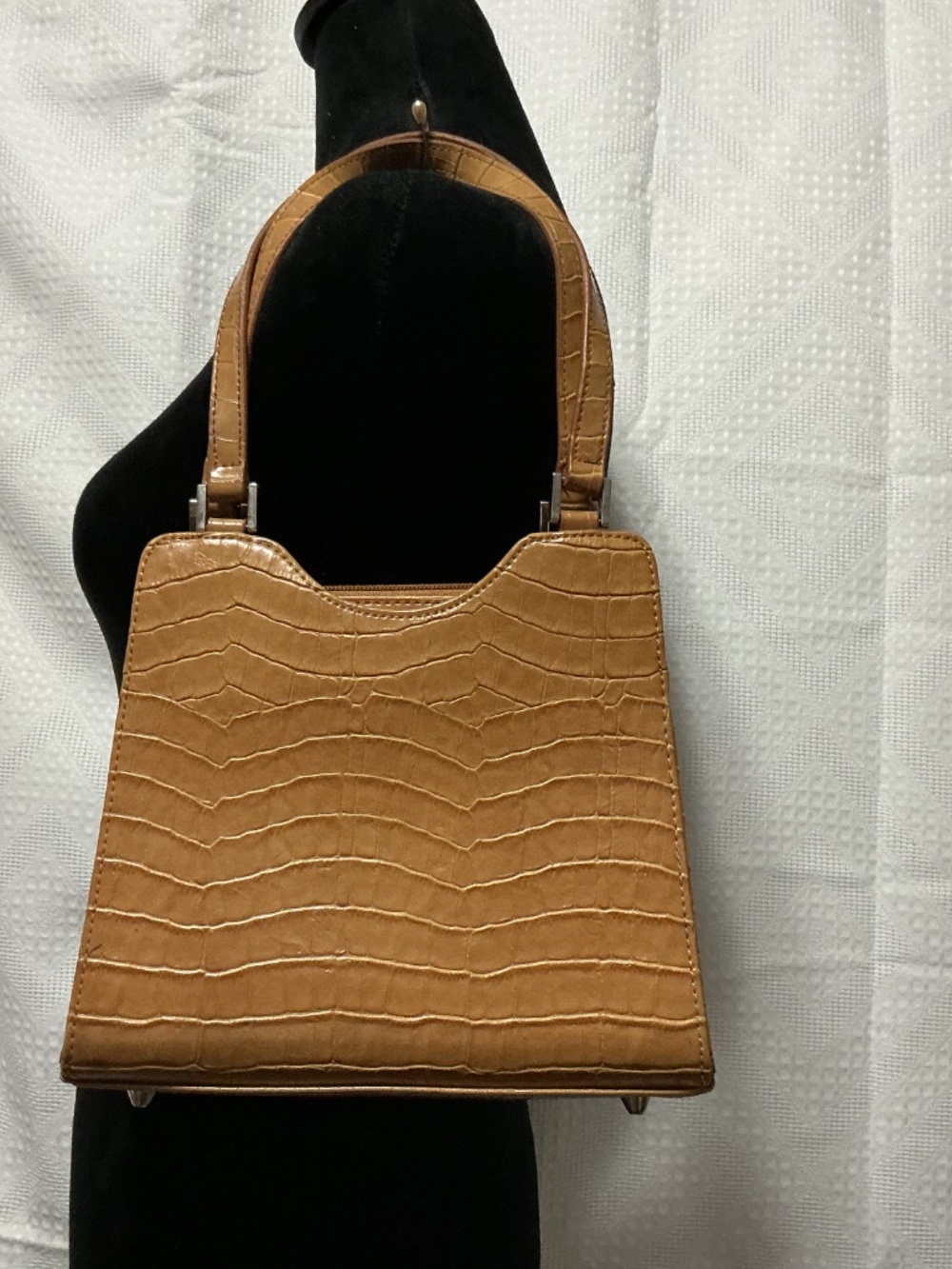 PRADA - Picture 3 of 5
